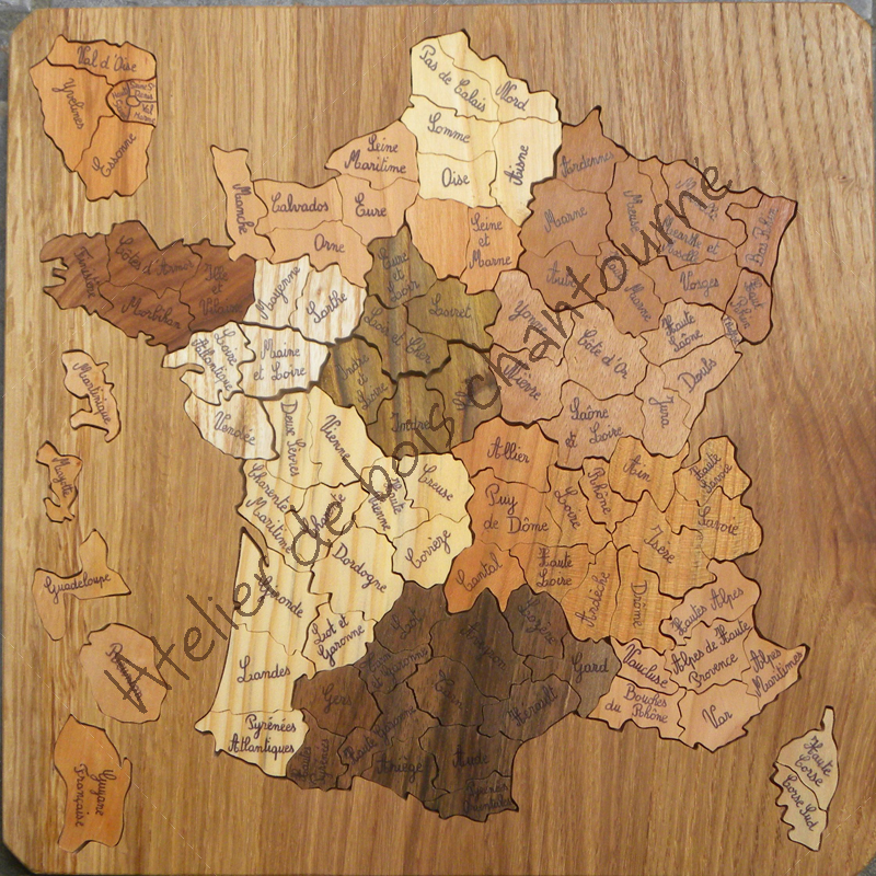 Atelier de bois chantourné - Puzzle France par départements en bois brut