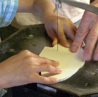 Atelier de bois chantourné - Initiation au chantournage - Atelier enfant